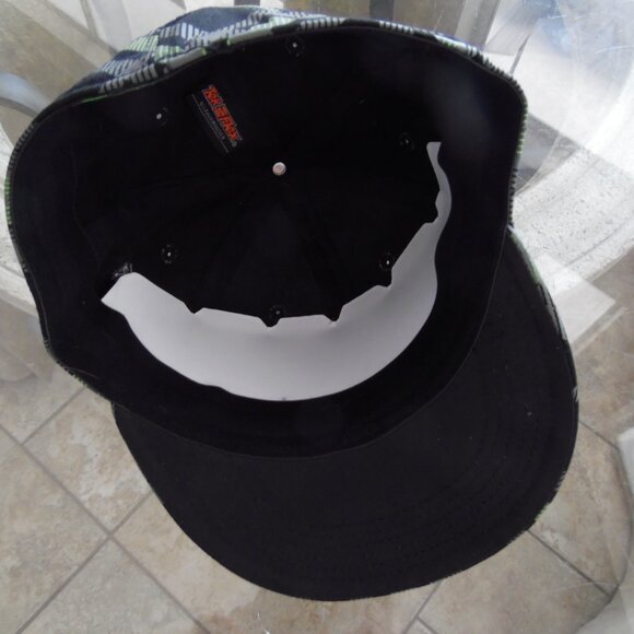 MONSTER SUPERCROSS FITTED HAT - Picture 5 of 7